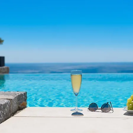 Alav Pool Villa