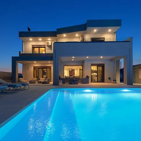 Alav Pool *