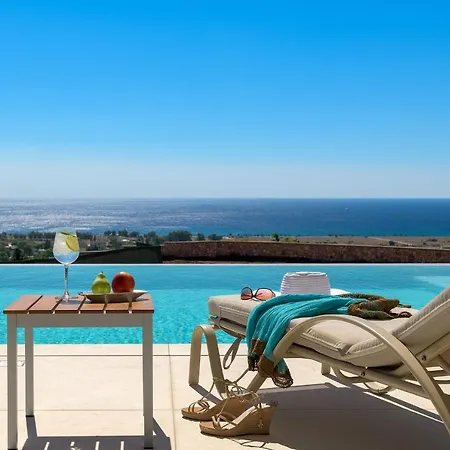 Villa Alav Pool